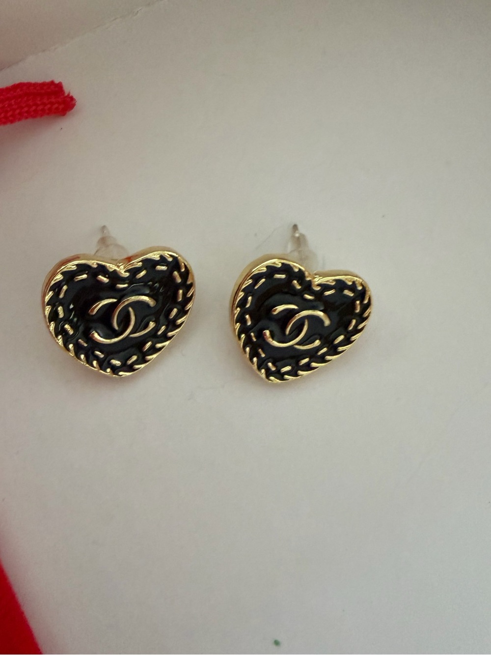 Black and Gold Heart Stud Earrings, fashion jewelry
